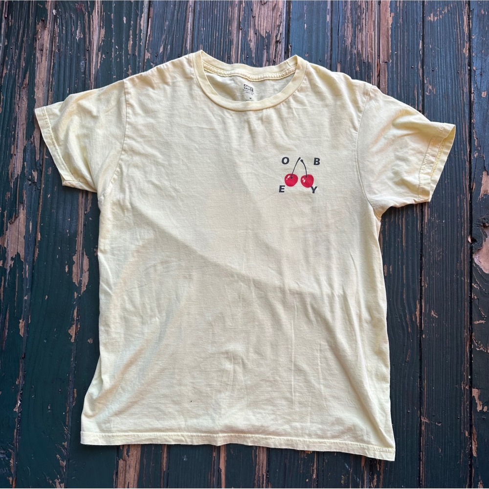 Mens Cherry Graphic T-Shirt Pale Yellow Short Sleeve Crew Neck Streetwear M